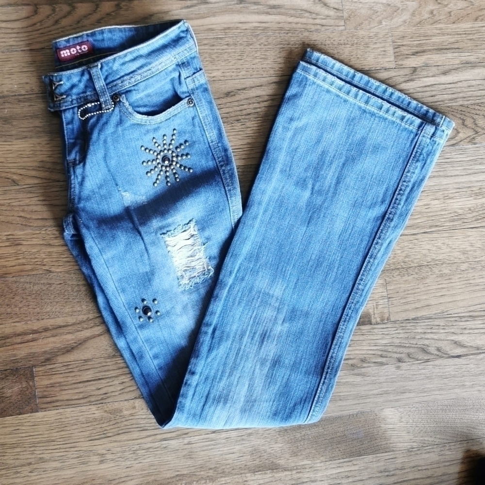 Moto UK Design Bohemian Distressed Studded Bootcut 25